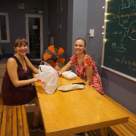 Vy Da Backpackers Hostel 2 Ho Chi Minh City Exterior photo